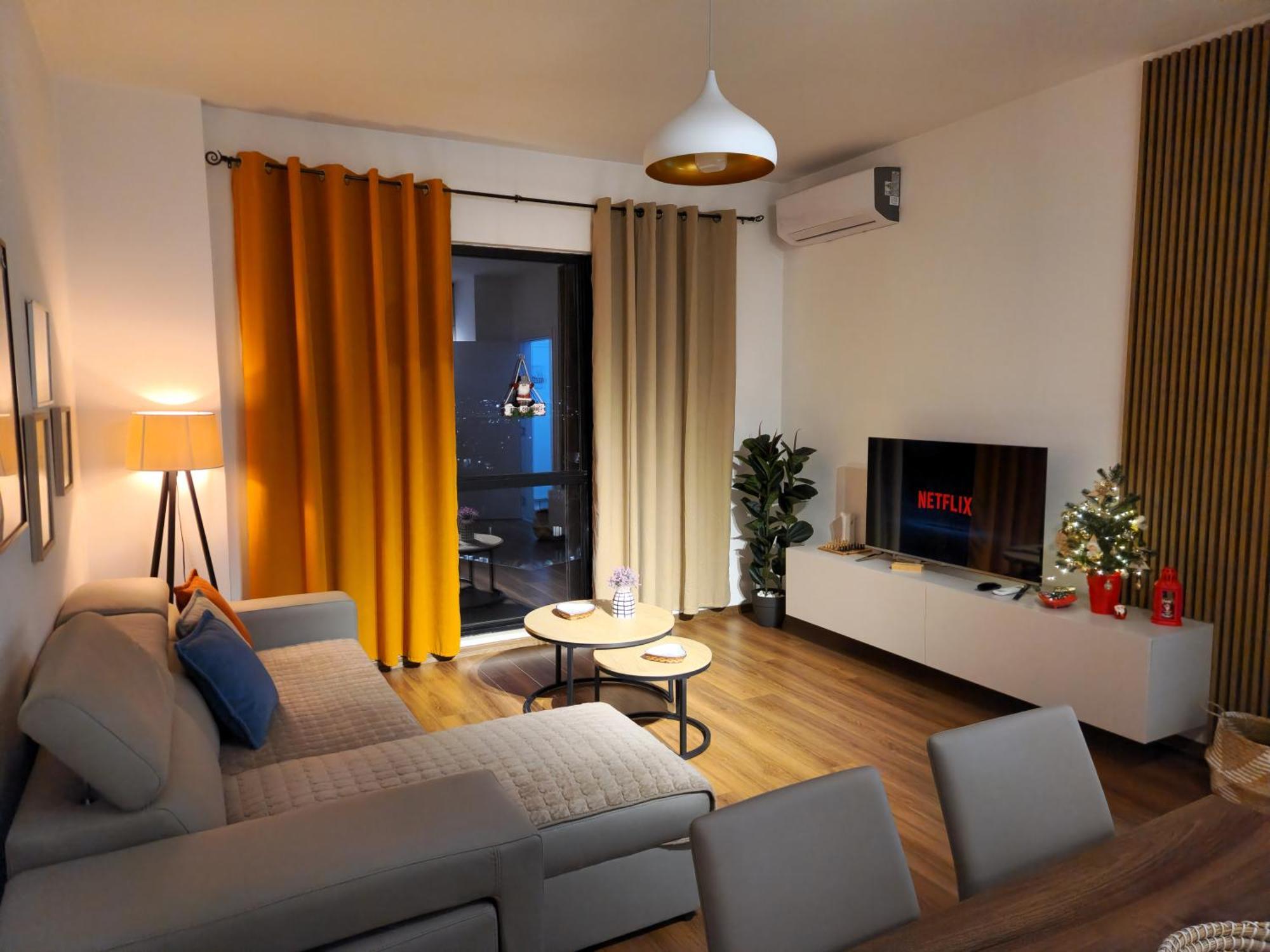 Red & White Palace Apartment Tiranë Ngoại thất bức ảnh